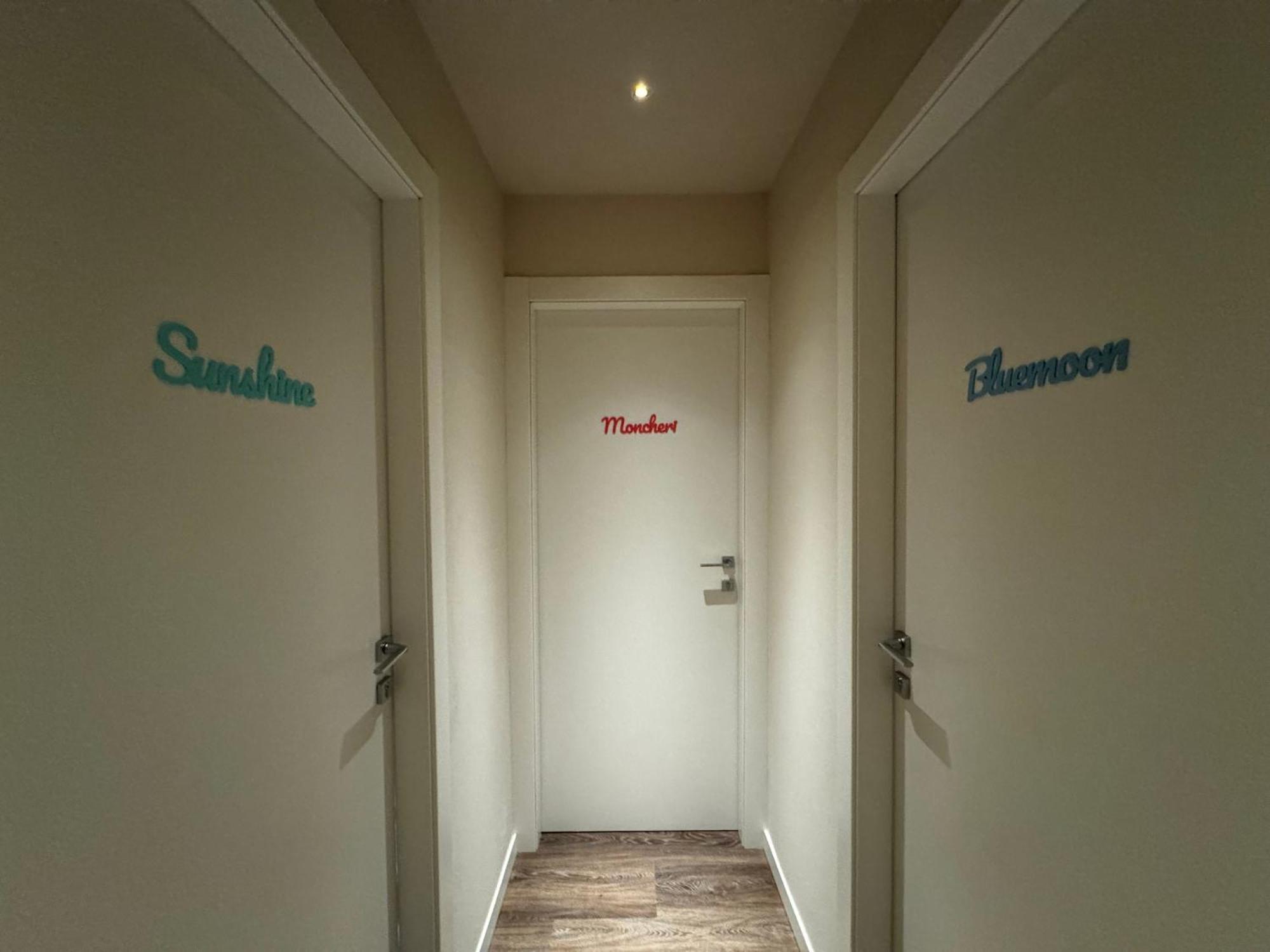 Skyline Siena Apartment ภายนอก รูปภาพ