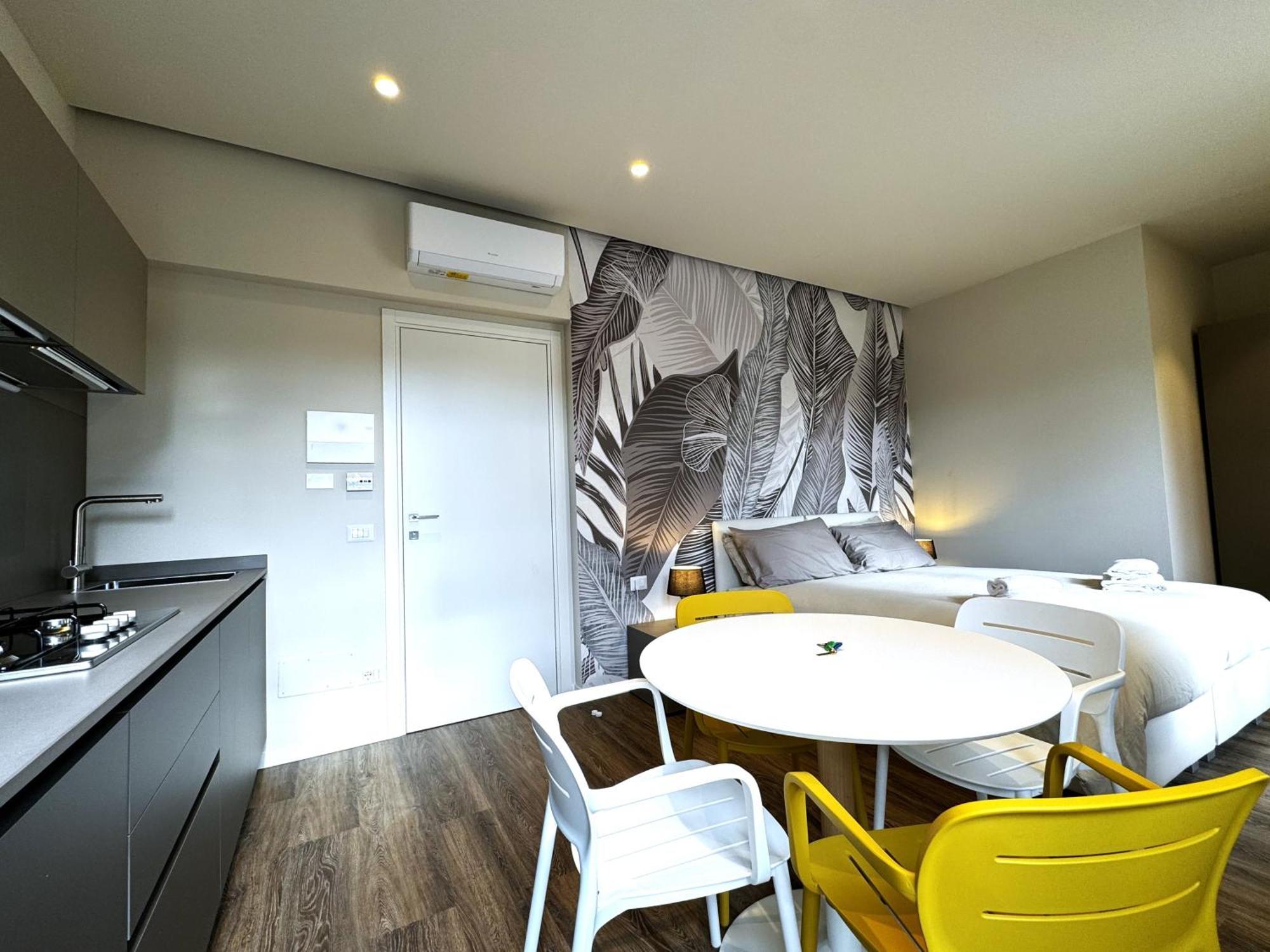 Skyline Siena Apartment ภายนอก รูปภาพ