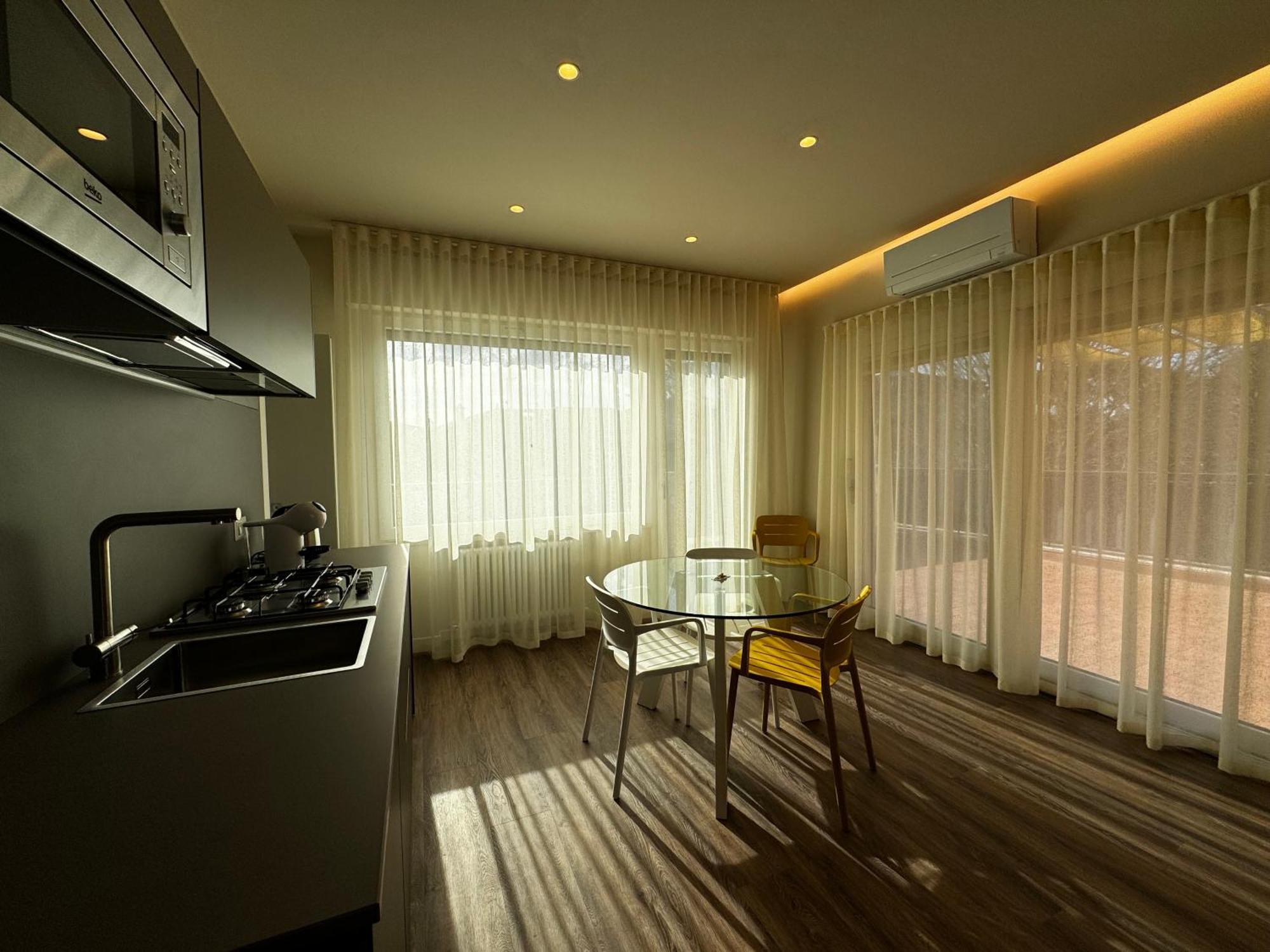 Skyline Siena Apartment ภายนอก รูปภาพ
