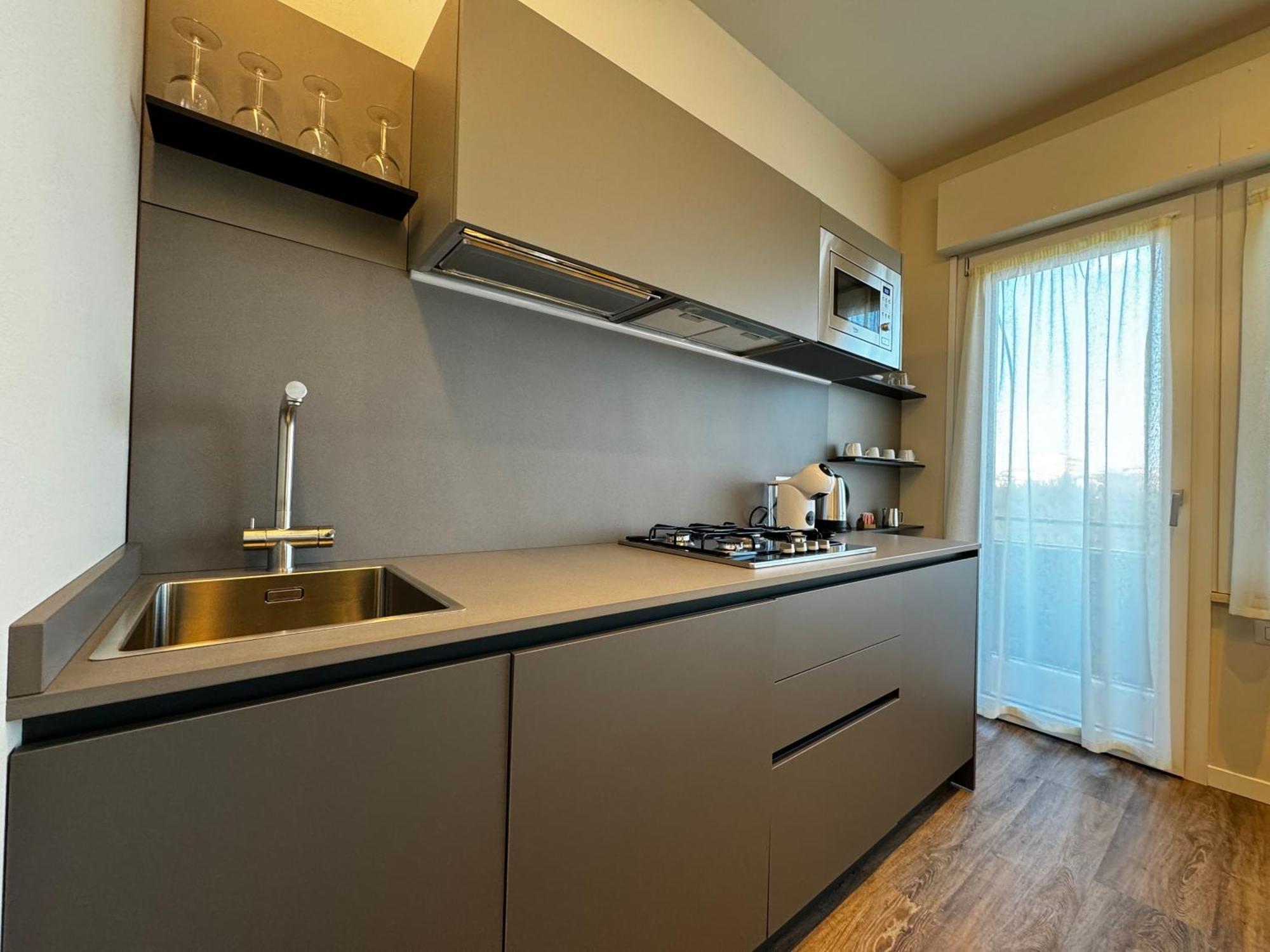 Skyline Siena Apartment ภายนอก รูปภาพ