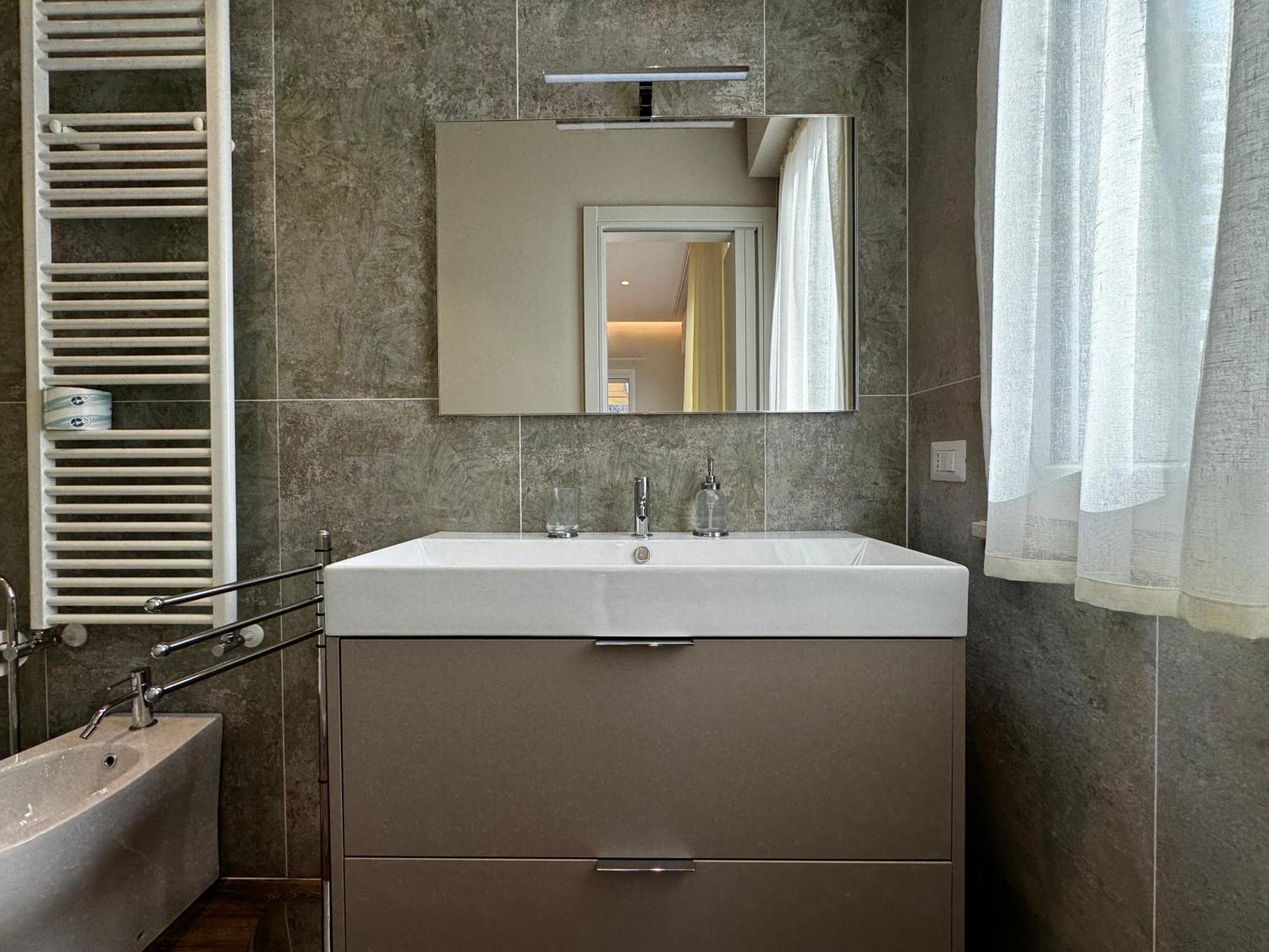 Skyline Siena Apartment ภายนอก รูปภาพ