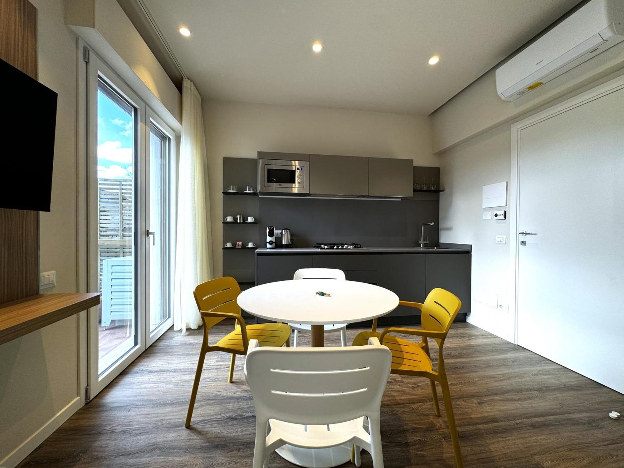 Skyline Siena Apartment ภายนอก รูปภาพ