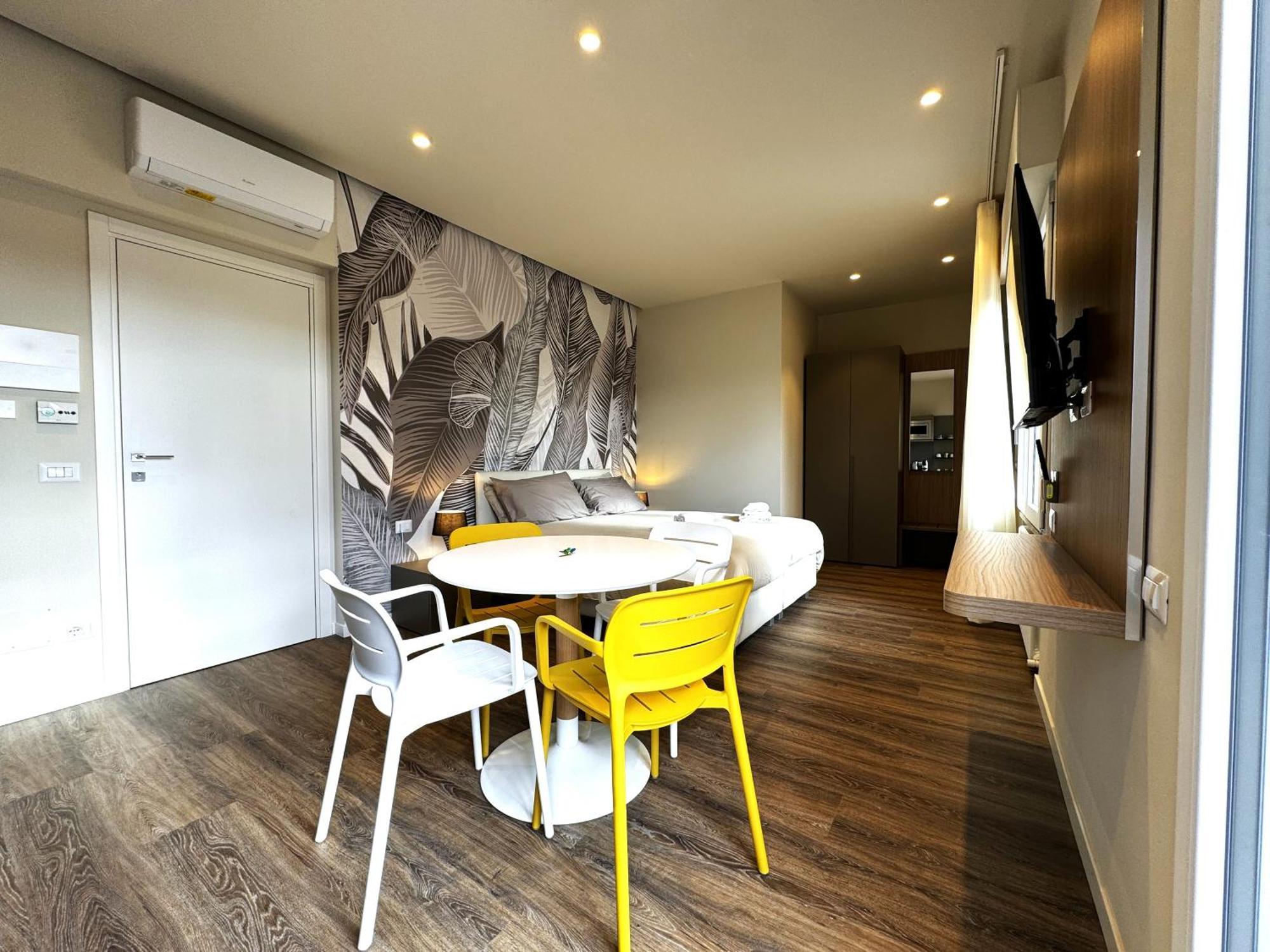 Skyline Siena Apartment ภายนอก รูปภาพ