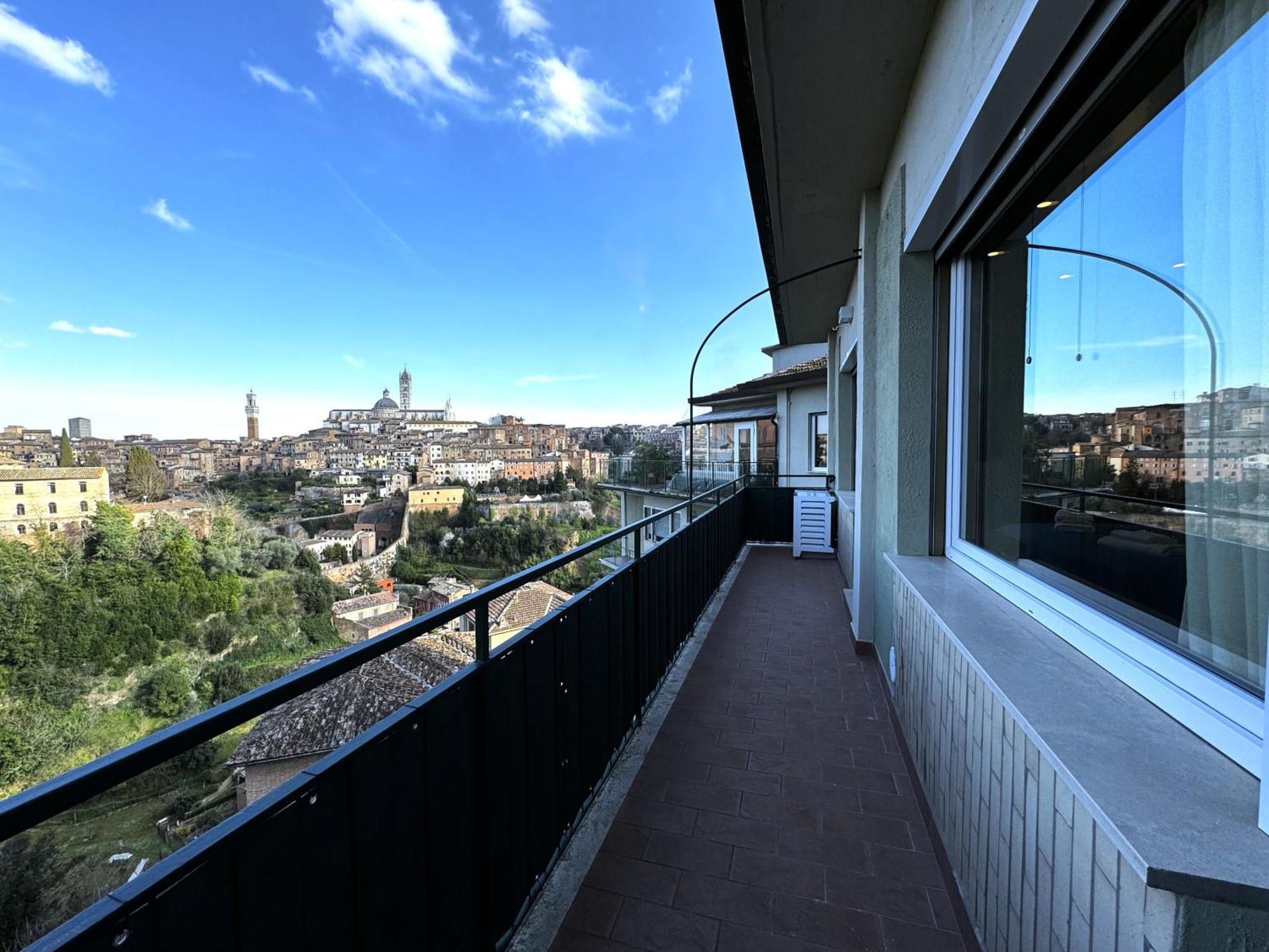 Skyline Siena Apartment ภายนอก รูปภาพ
