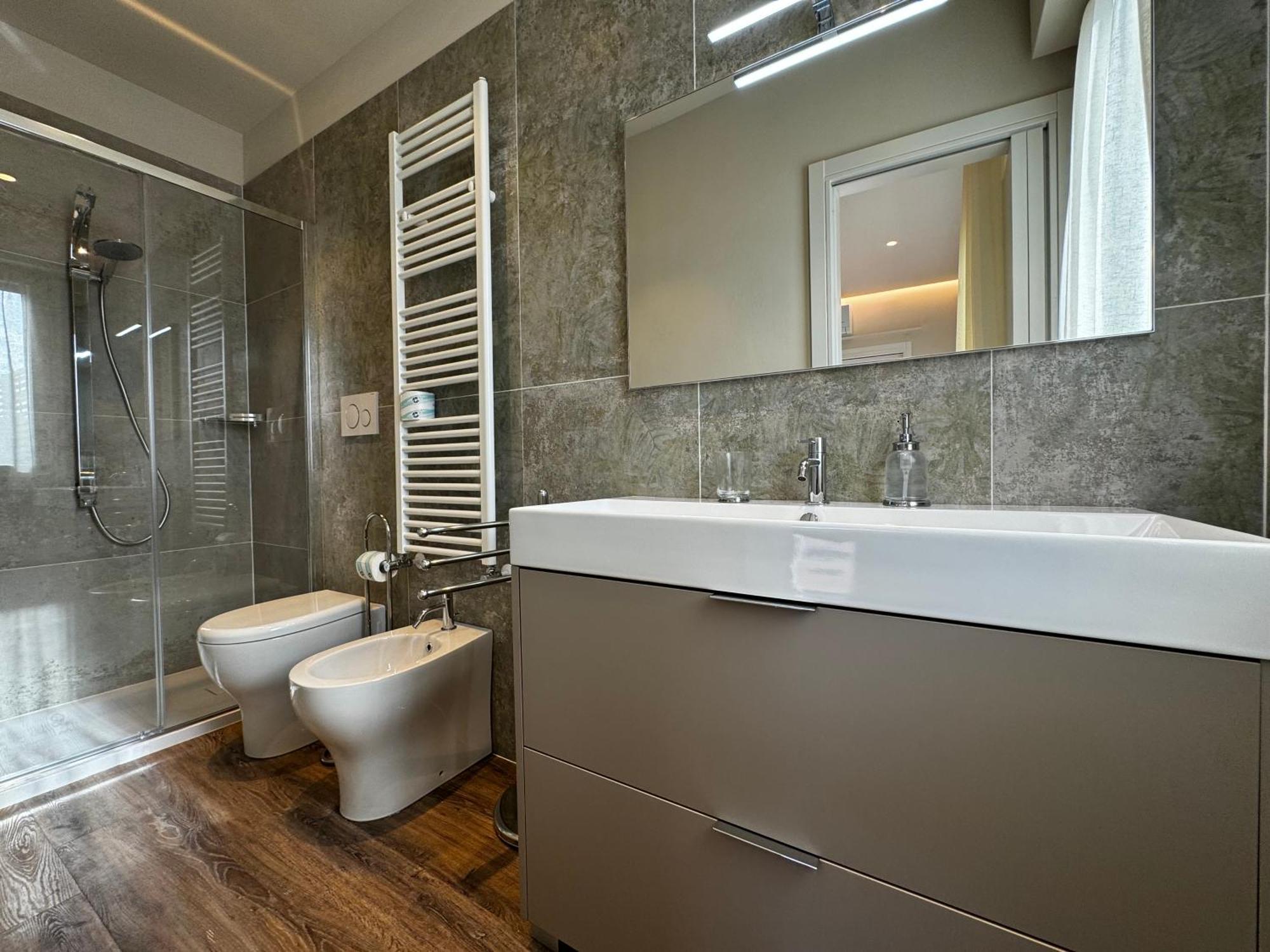 Skyline Siena Apartment ภายนอก รูปภาพ